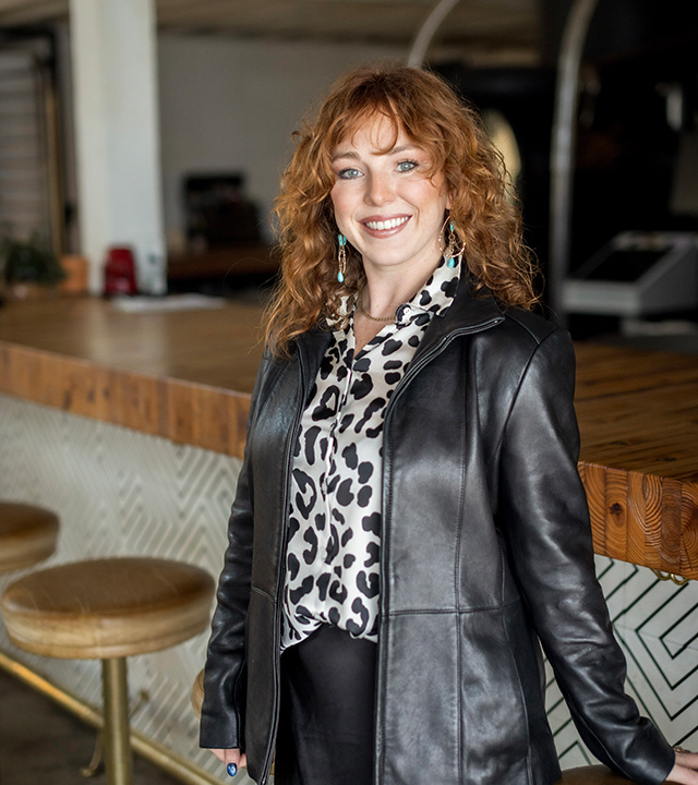 Conley Bottoms, Stylist, T. Michaels